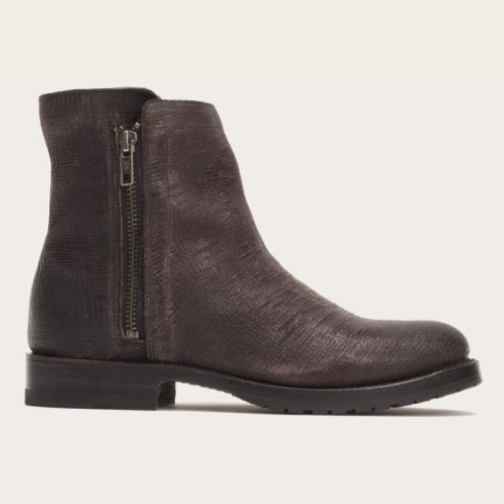 NWOB FRYE Natalie Double Zip Women's Dark Brown Leather Ankle Boots Size 7.5